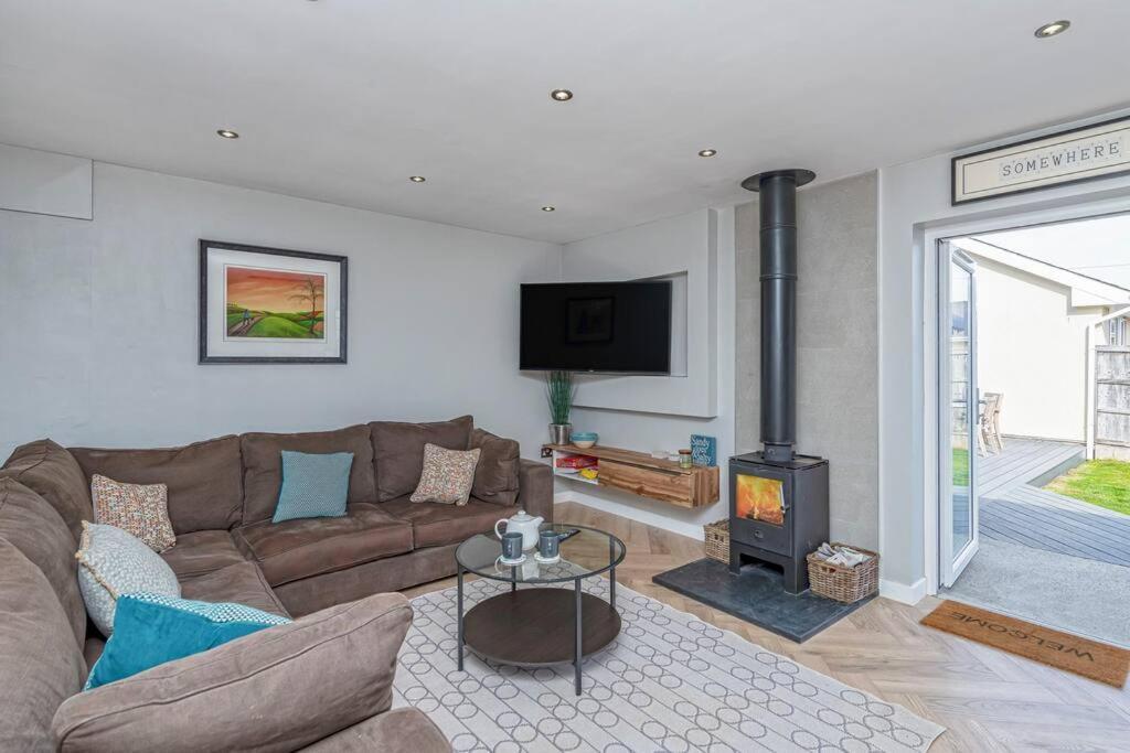 Family-Friendly Retreat Between Beach & Mountains Tremadog Екстериор снимка