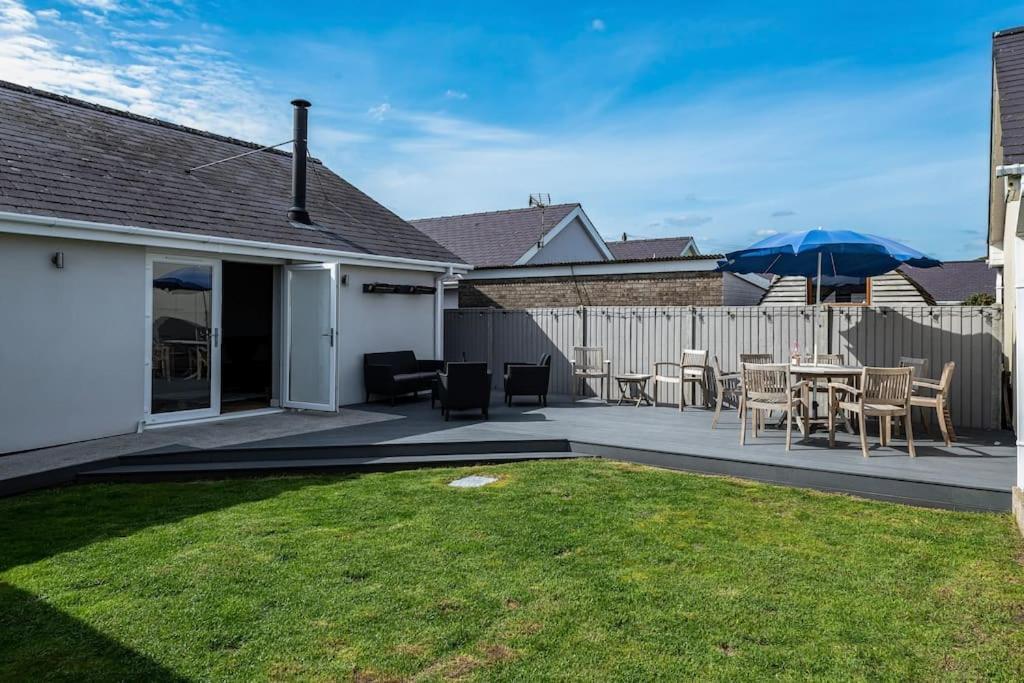 Family-Friendly Retreat Between Beach & Mountains Tremadog Екстериор снимка